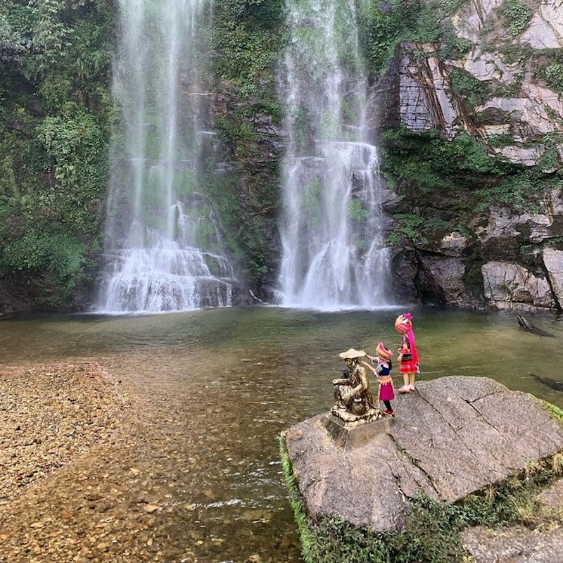 waterfalls in Ha Giang Loop 6